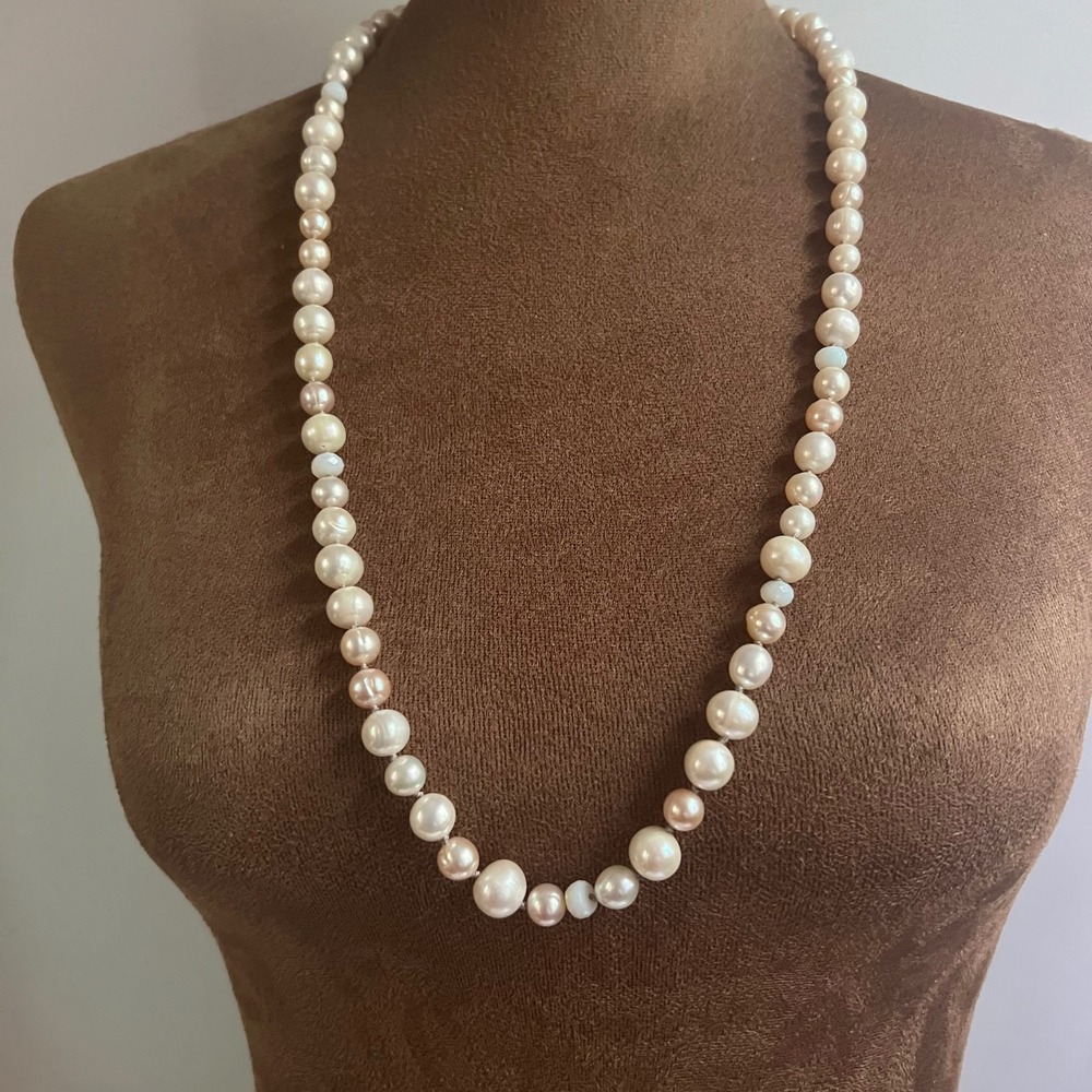 Vintage Freshwater Pearl Necklace 28" White Opalite Accents